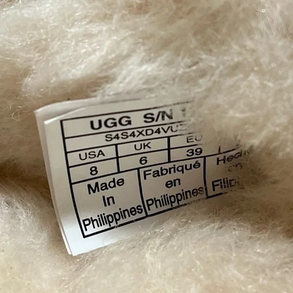 UGG® Ansley Water Resistant Suede Slip-On Slipper (Women’s Size 8 - Picture 7 of 9